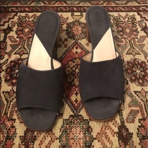 Nisolo Elizabeth Slide